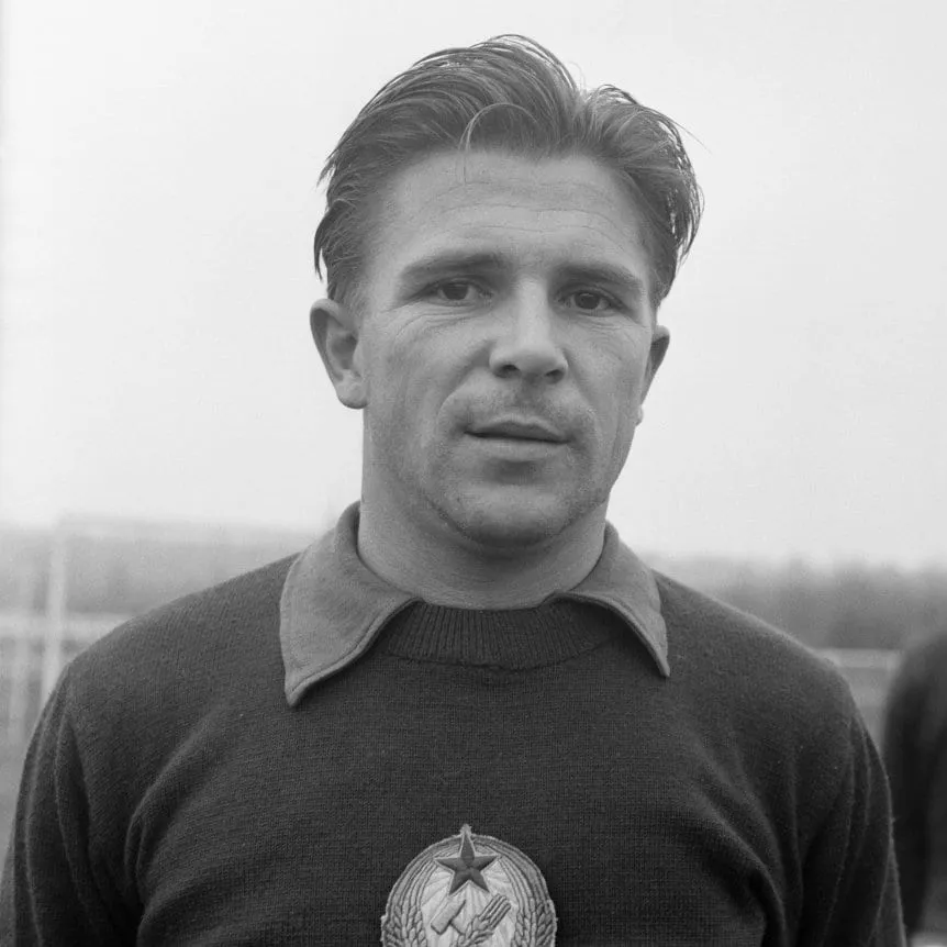 Ferenc Puskás con la camiseta del Real Madrid